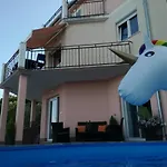 Mimi Διαμέρισμα