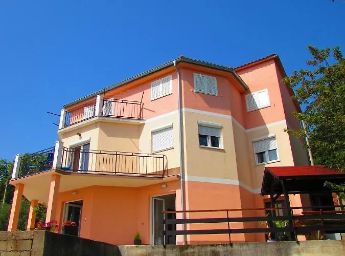 Mimi 아파트 로브란